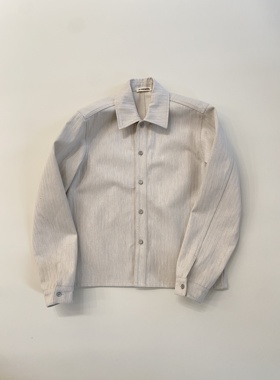 竖条纹暗纹衬衫款外套宽松女款