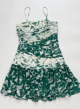 度假风绿色碎花褶皱抹胸吊带连衣裙 短裙 小个子