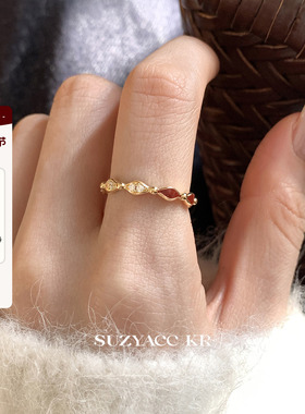 suzyacc kr红色滴釉菱格水钻戒指新年圣诞氛围感食指戒复古指环女