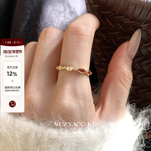 suzyacc kr红色滴釉菱格水钻戒指新年圣诞氛围感食指戒复古指环女