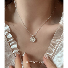 Серебряное ожерелье