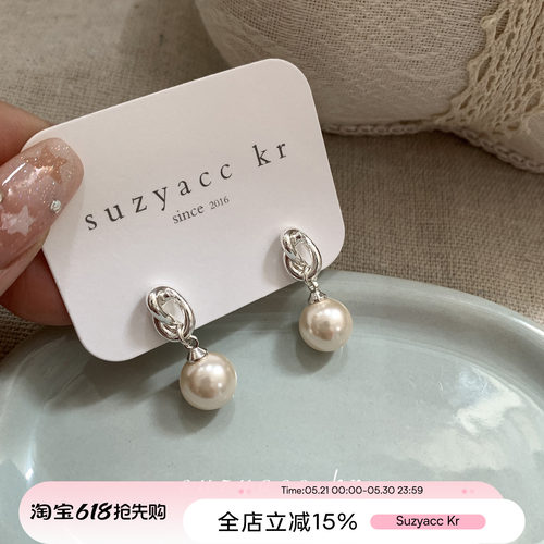 气质扭结珍珠耳环温婉