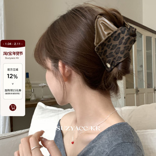 suzyacc kr轻奢复古小众pu豹纹拼接三角抓夹个性设计后脑勺盘发夹