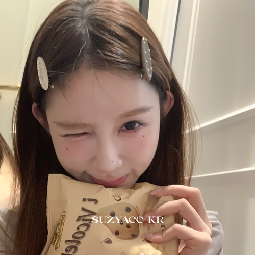 suzyacc kr亚克力波点刘海夹女2025新款小众复古ins高级鸭嘴发夹