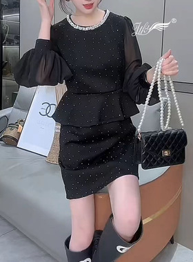 2026春季新款亮钻连衣裙女黑色高级感网纱拼接长袖气质名媛小黑裙