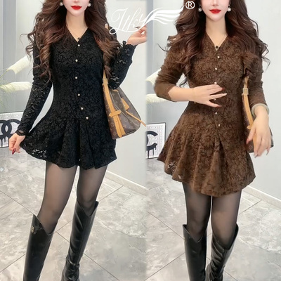 名媛风蕾丝连衣裙V领单排扣