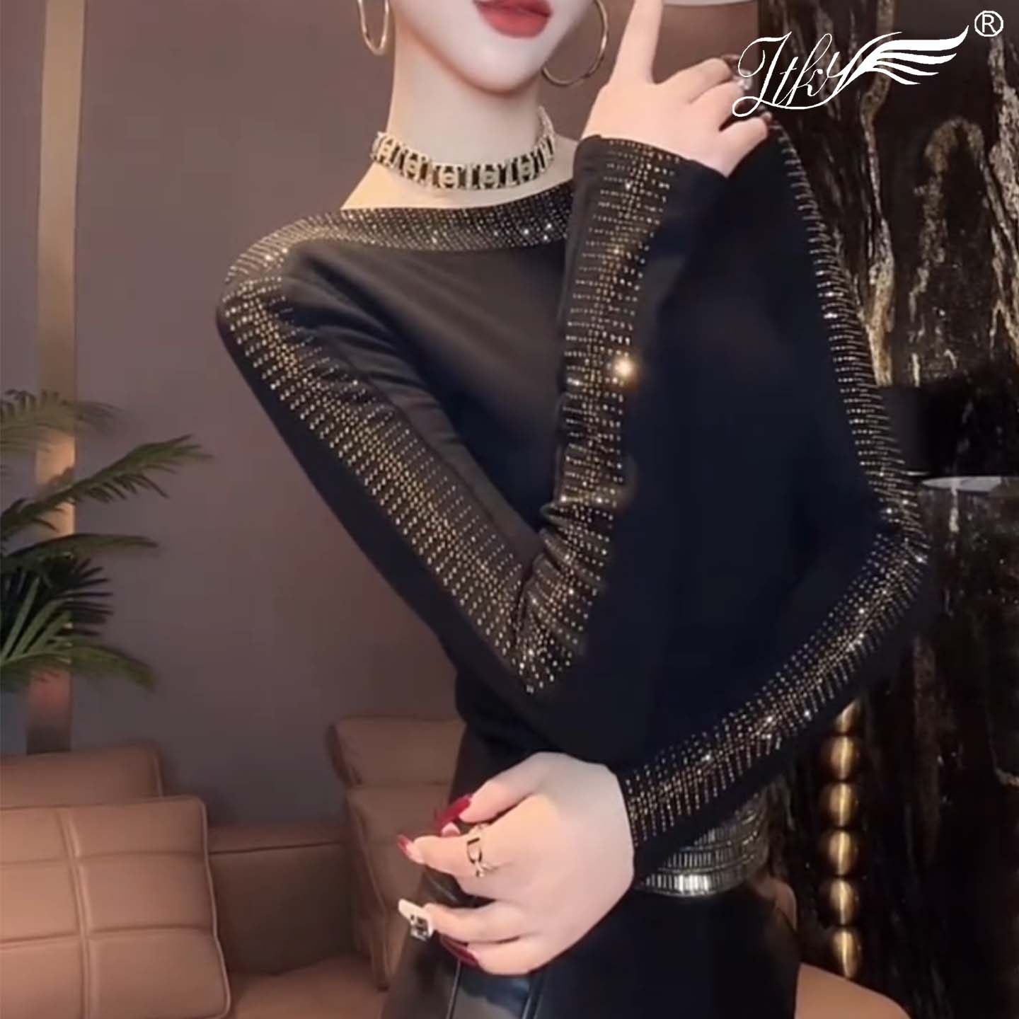2026春季新款法式烫钻长袖T恤女 黑色气质显瘦上衣流行爆款打底衫,女装/女士精品,T恤,淘宝优惠券,粉丝福利购,淘宝优惠卷