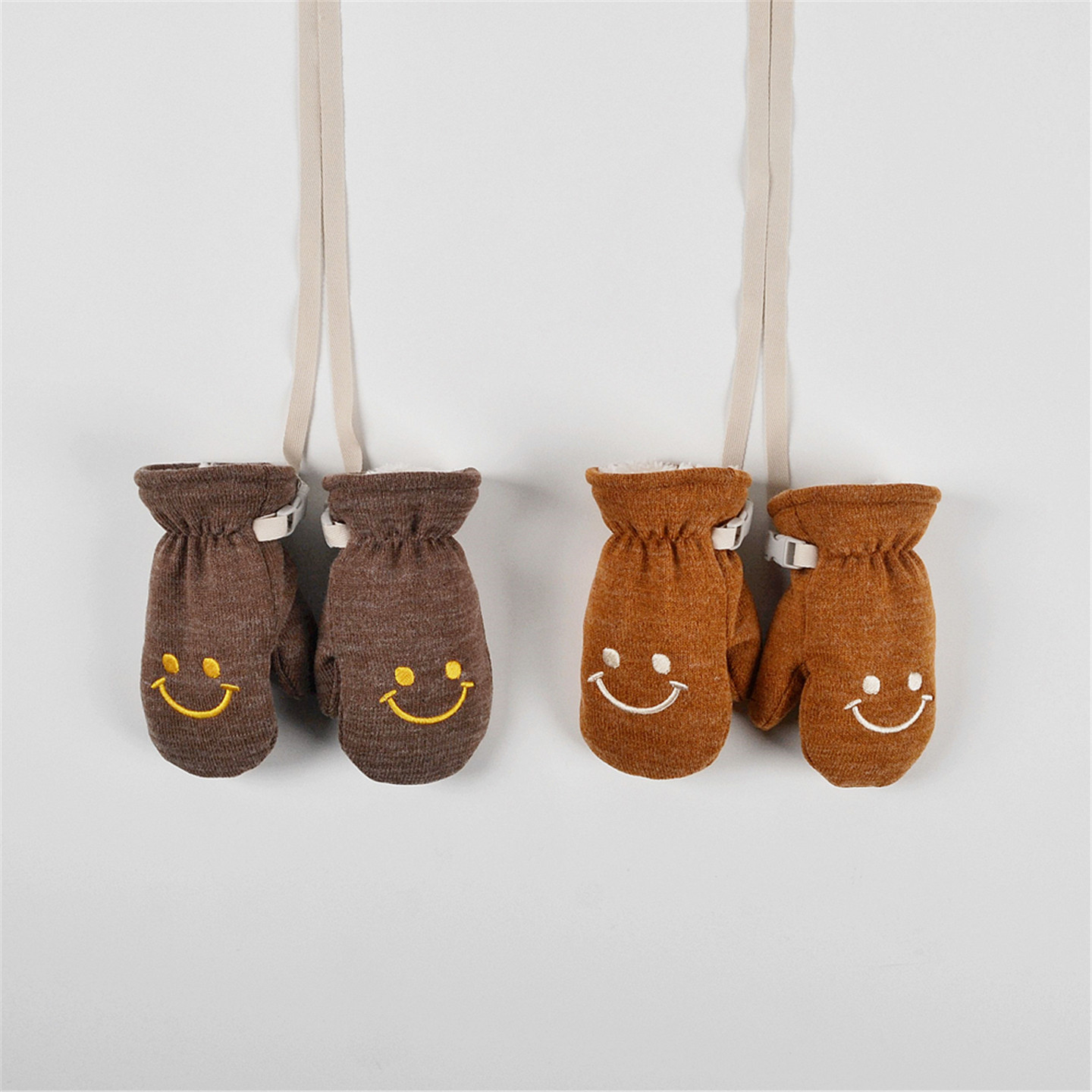 冬季新款儿童可爱加绒保暖连指手套宝宝婴幼儿童笑脸防寒挂绳手捂,童装/婴儿装/亲子装,手套,淘宝优惠券,粉丝福利购,淘宝优惠卷