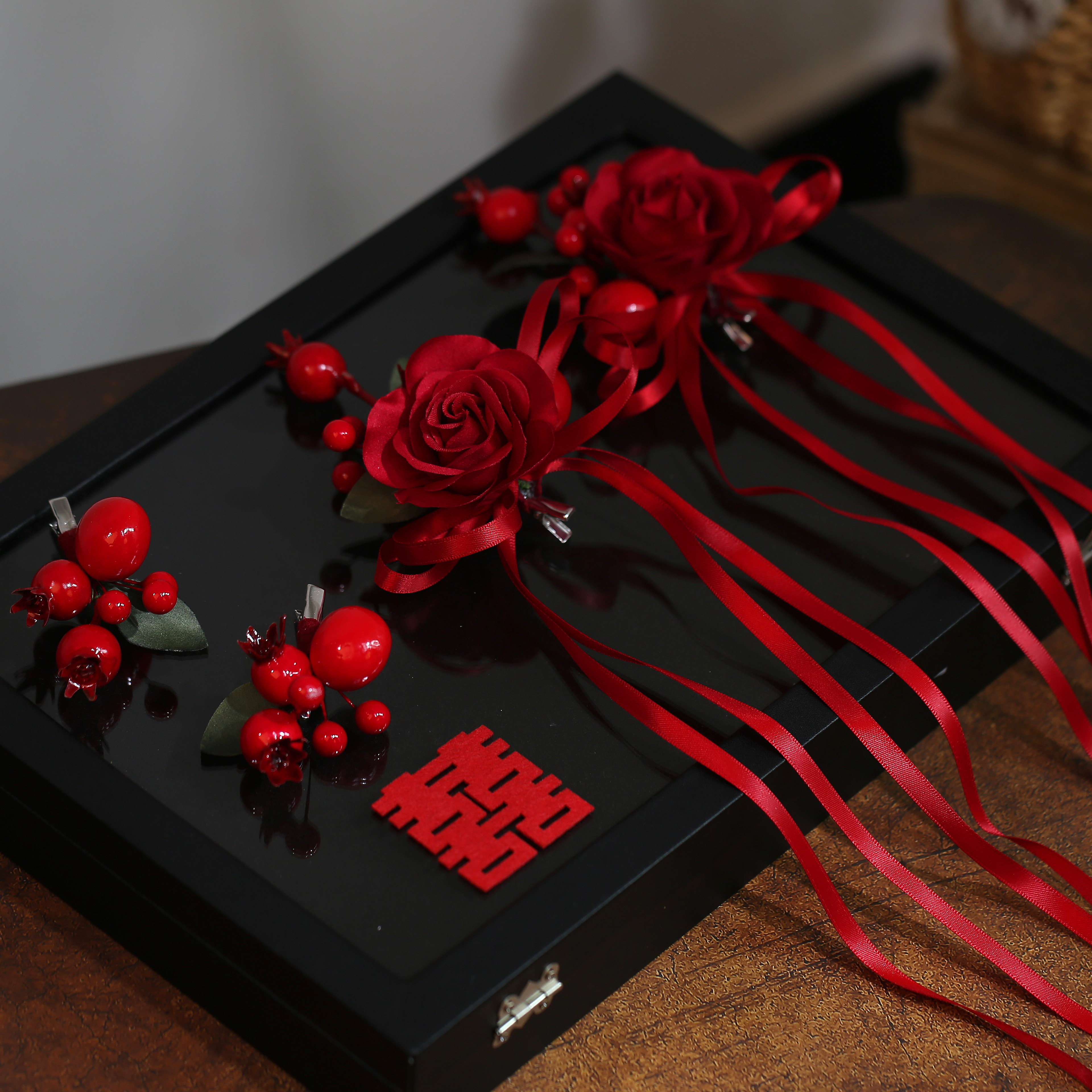 新娘新中式红色果子仿真花发夹头饰氛围感中国风晨袍汉服旗袍发饰