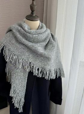 高级感气质灰色新款时尚大三角巾保暖披肩外搭女羊毛混纺围脖两用