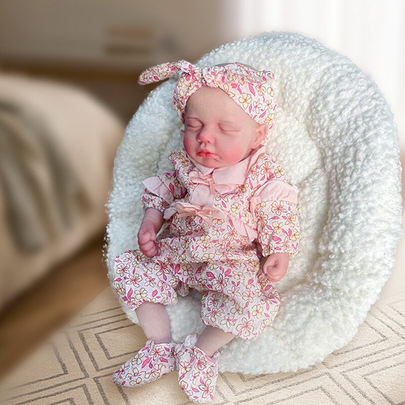 新款硅胶娃娃仿真婴儿纯手工制作重生娃娃小孩玩具迷你玩偶