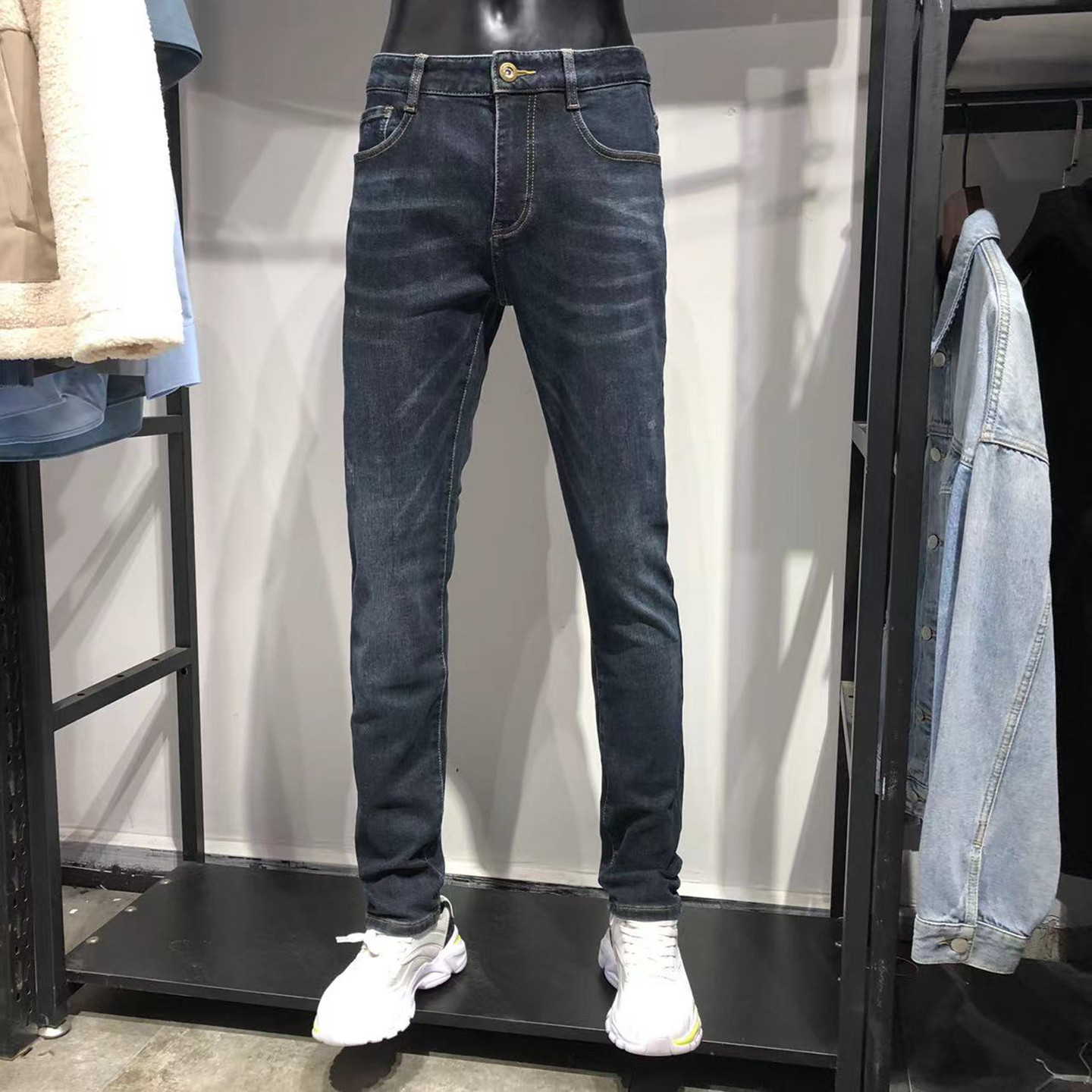 品牌男装(正品大牌)撤柜秋冬厚款吸光发热修身小脚男款弹力牛仔裤,男装,牛仔裤,淘宝优惠券,粉丝福利购,淘宝优惠卷