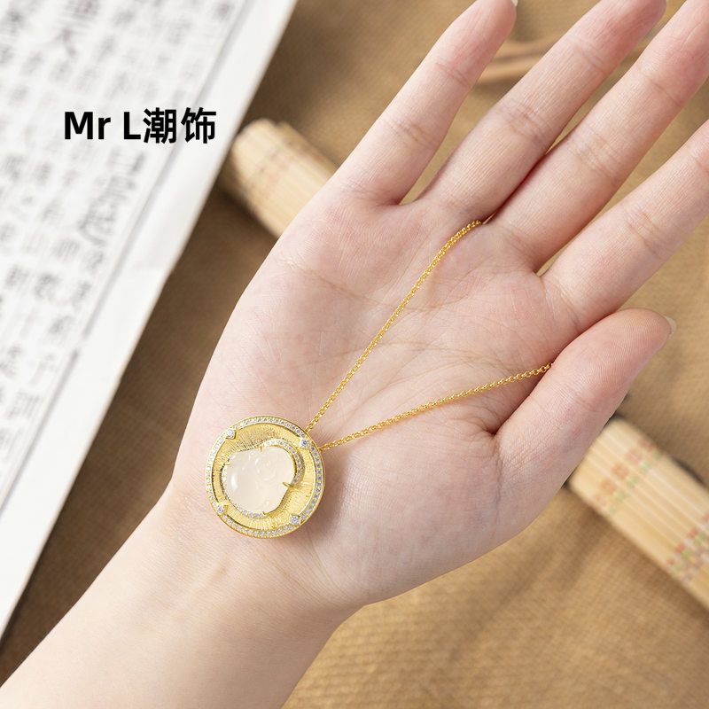 珠宝新款925银镶嵌天然白冰佛公15*16玉髓中国风吊坠直播热卖2025