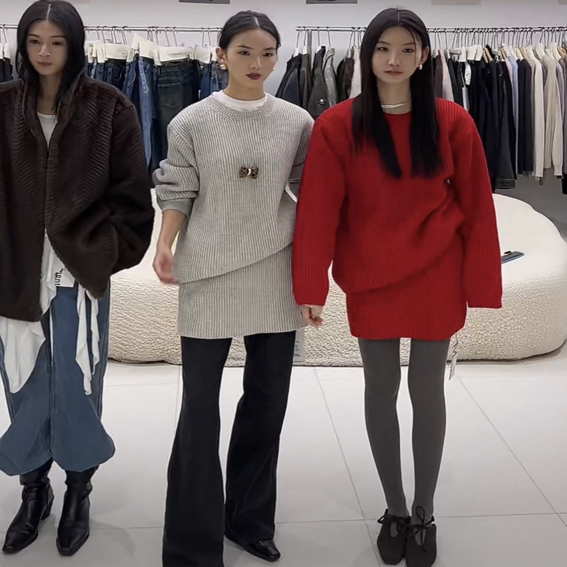 2025秋冬韩版chic纯色坑条圆领针织套头毛衣女+半身短裙减龄套装