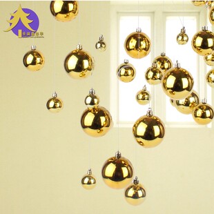 新年圣诞装饰品金球帘子亮光球吊球电镀球商场店面屋顶吊饰小挂饰