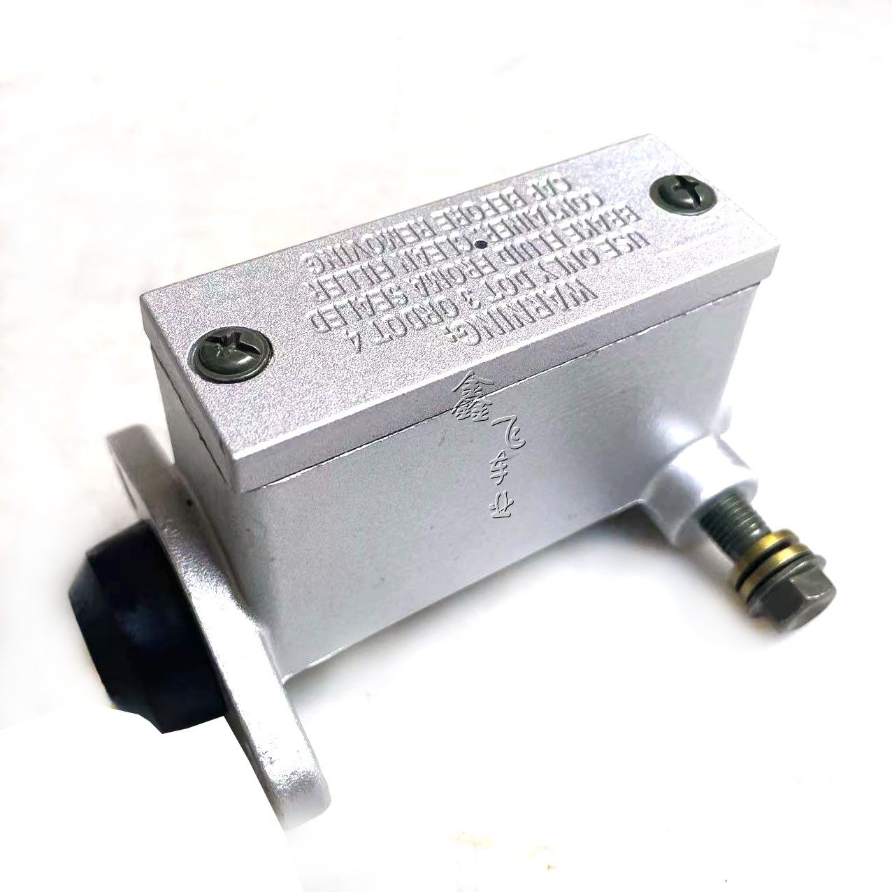 四轮摩托车卡丁车配件一拖三刹车泵 碟刹泵 脚刹上泵 铝壳,摩托车/装备/配件,刹车片/刹车系统,淘宝优惠券,粉丝福利购,淘宝优惠卷