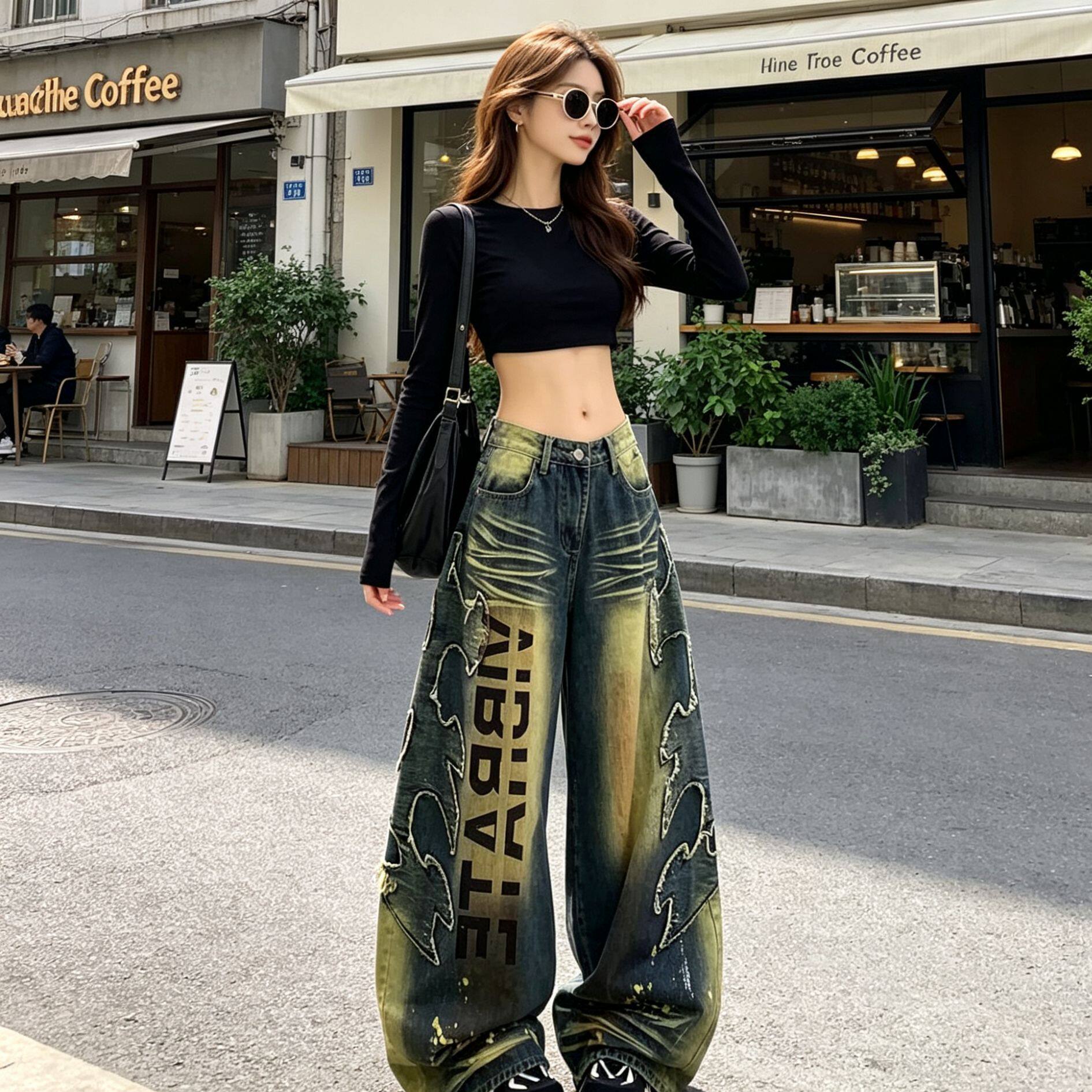 大码美式高街辣妹水洗重工涂鸦牛仔裤女高街宽松弯刀阔腿休闲长裤