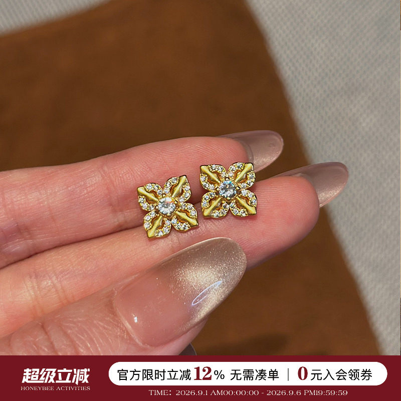 蜜蜂妈古法点钻十字金刚杵耳钉图片