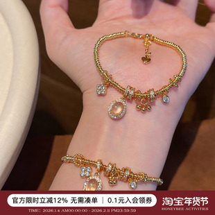 蜜蜂妈手作龙心同款水沫玉吊坠四叶草盘缠手链女时尚叠戴串珠手串