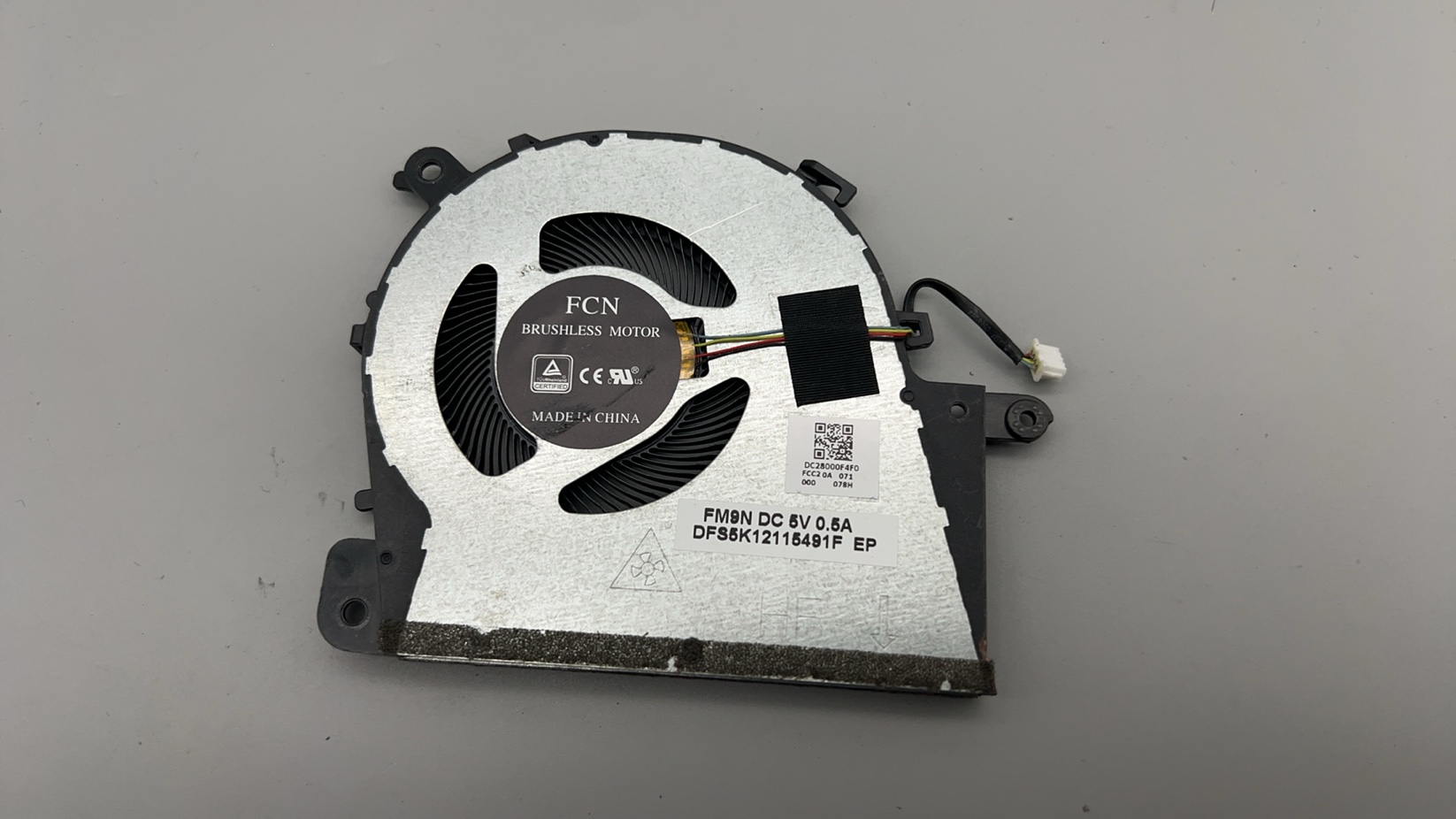 小新14api IWL青春版S145-14 V14-IWL IIL IML ARE IKB 14s 风扇