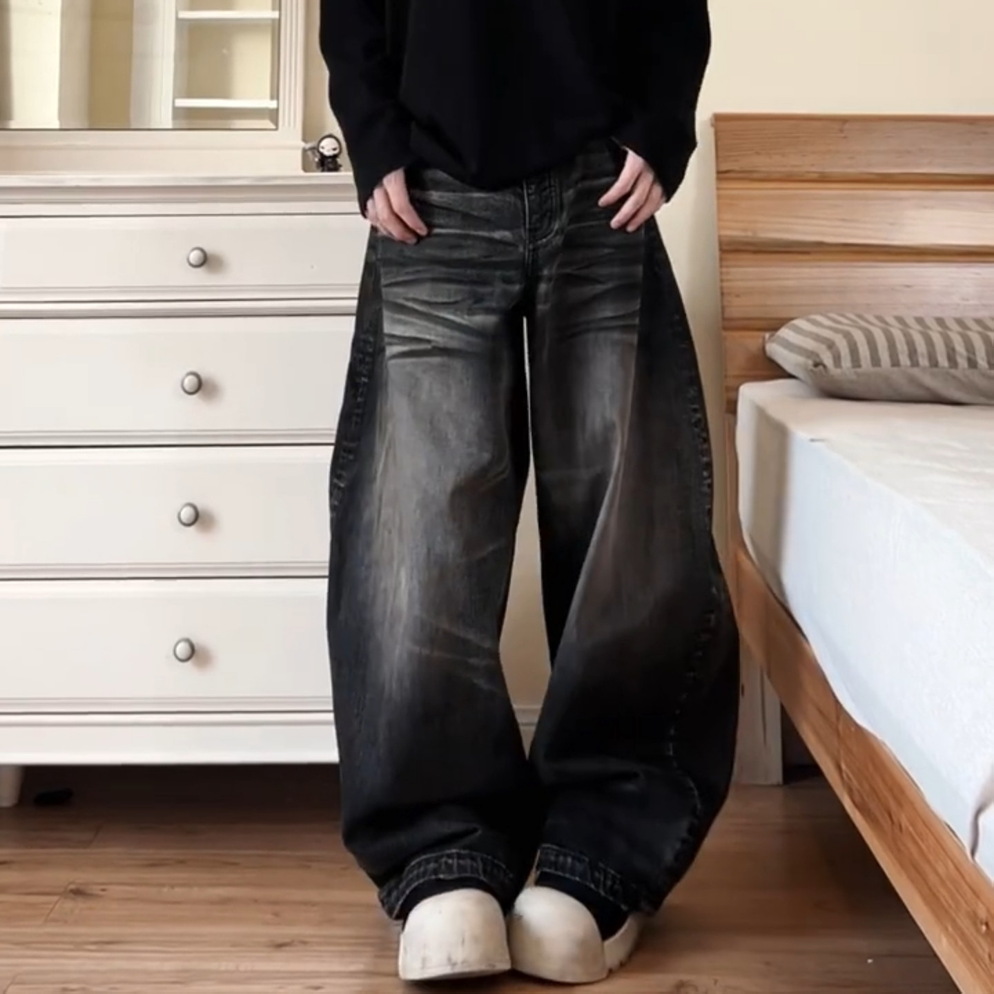 大码美式复古猫须水洗做旧牛仔裤男女街头宽松阔腿休闲弯刀长裤潮,女装/女士精品,大码裤装,淘宝优惠券,粉丝福利购,淘宝优惠卷