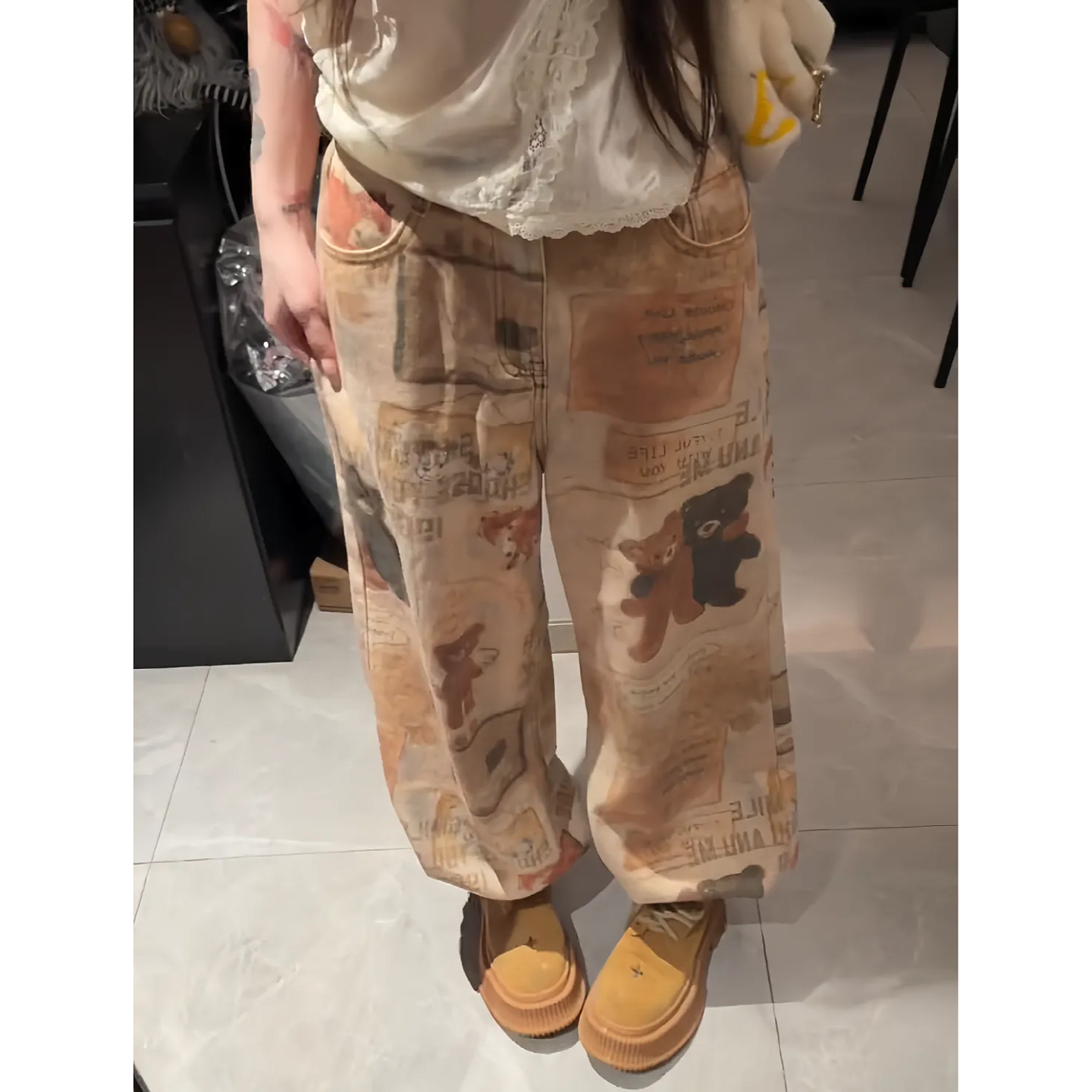 大码美式复古小熊卡通印花牛仔裤女秋季新款高腰宽松阔腿拖地长裤