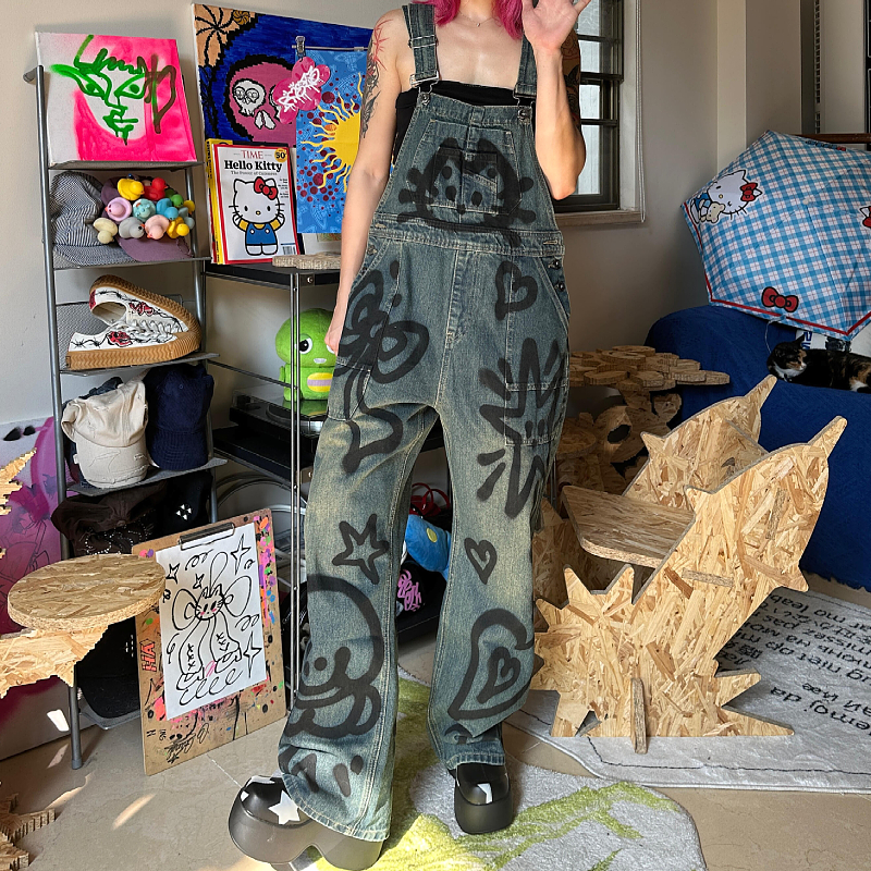 大码美式复古重工水洗涂鸦牛仔背带裤女街头做旧宽松垂感阔腿长裤
