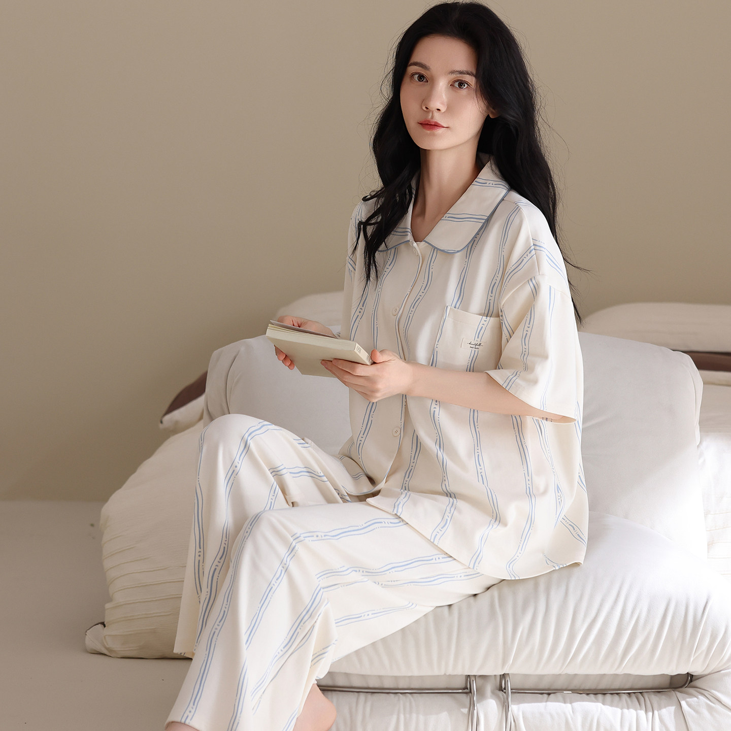 超柔软女士简约休闲风家居服套装