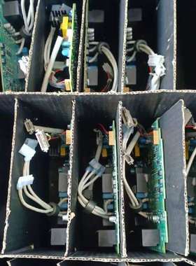 （维修议价）东芝VFS15变频器驱动板QGH25527A03，3.7KW