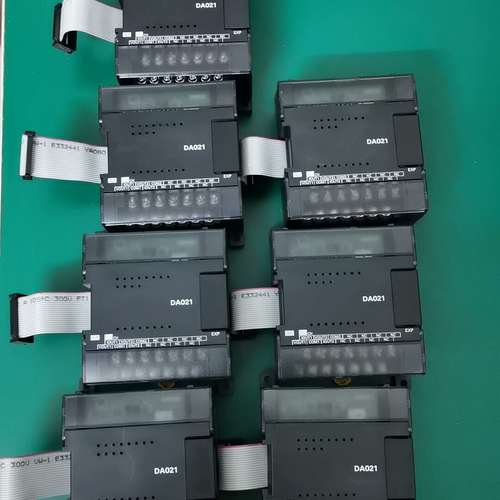 维修议价omronCP1W-DA021模拟量2路输，