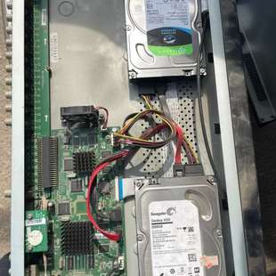 （维修议价）希捷硬盘 酷鹰3T（260）、一个2T（150已经卖了）