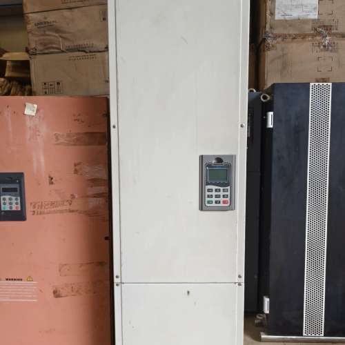 维修议价港迪变频器 HF500-185-4 185WK 实物拍摄 功