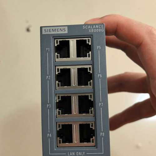 （维修议价）交换机 6GK5008-0GA10-1AB2  充新裸