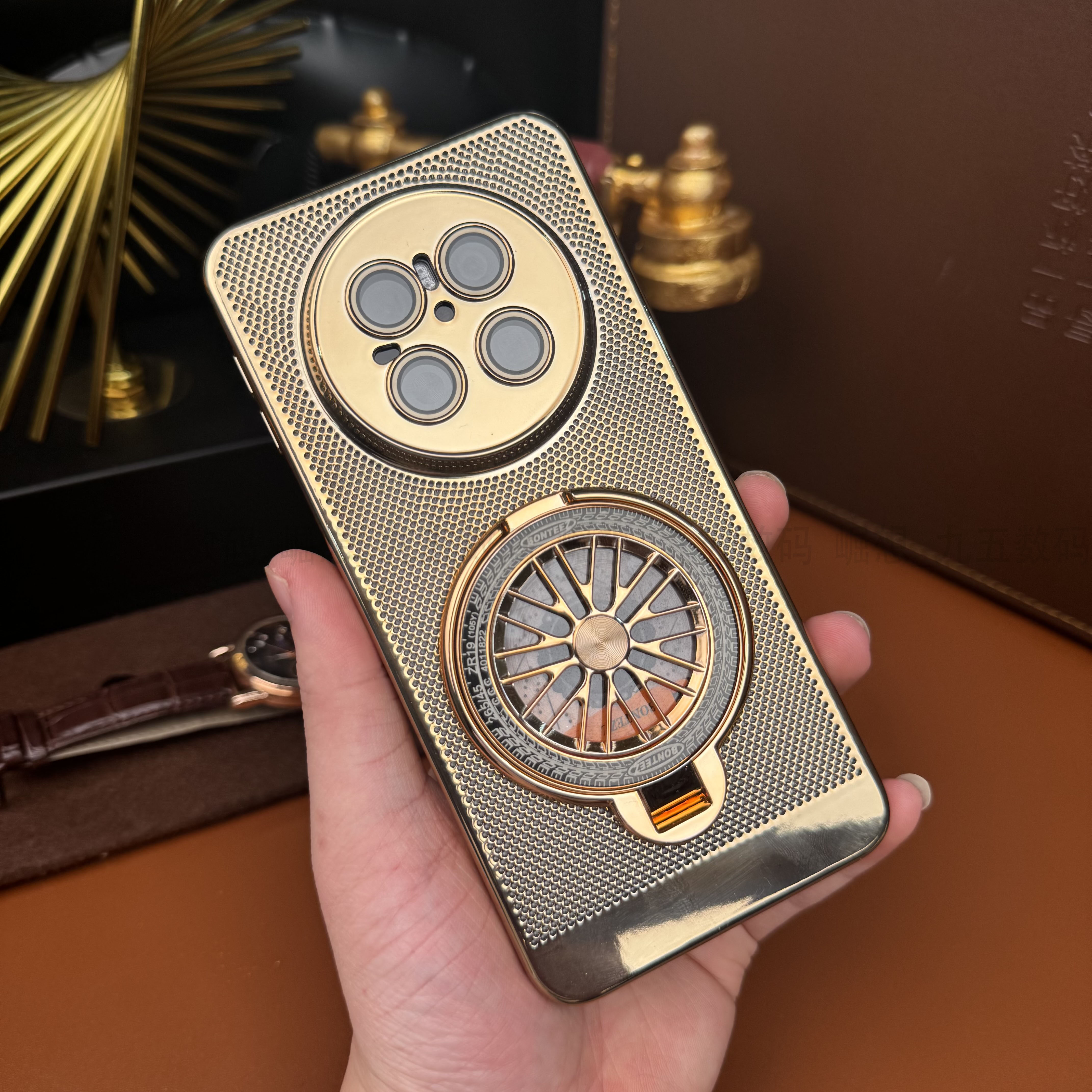 适用华为mate70解压陀螺支架外壳