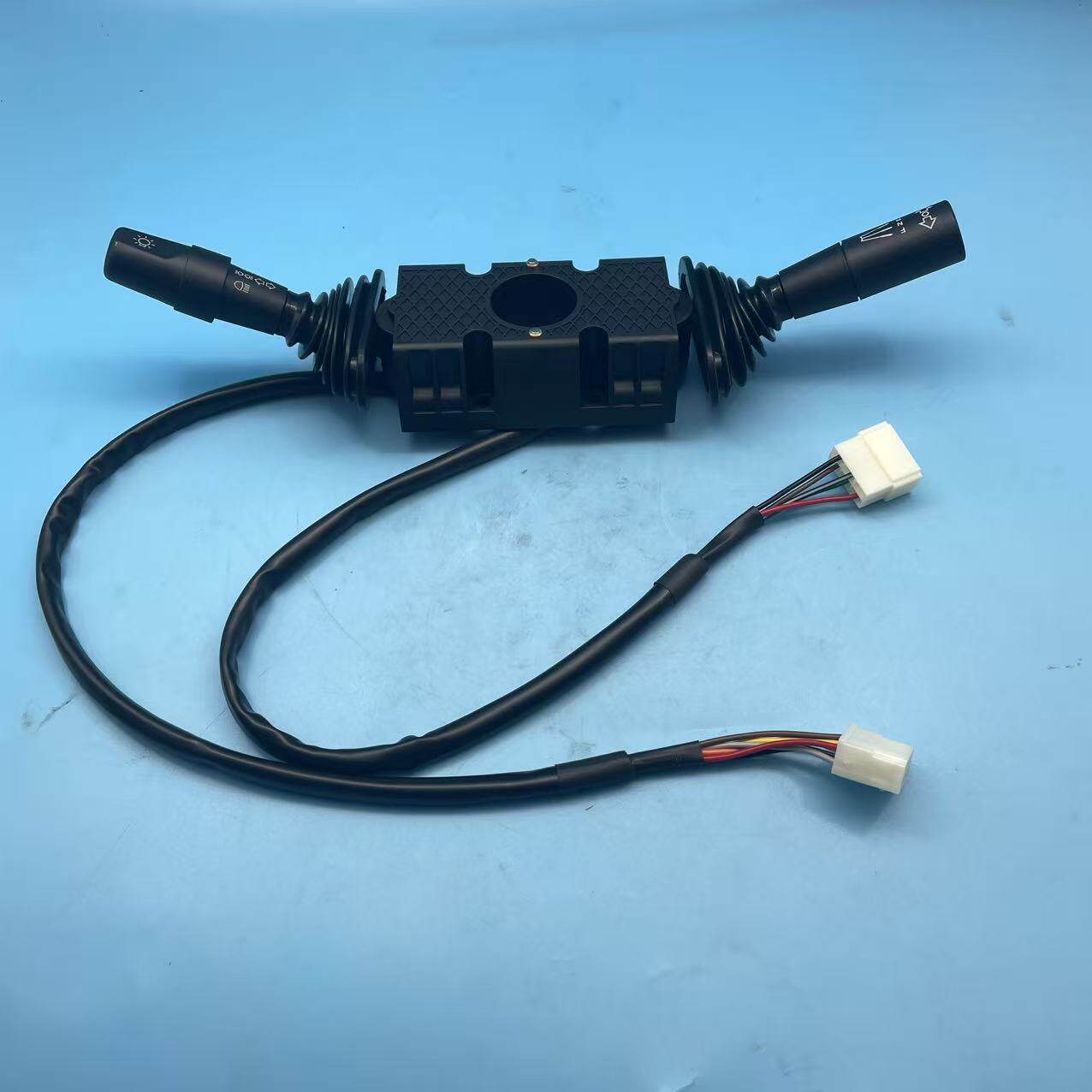 杭叉内燃平衡重式叉车CODC35方向换挡组合开关XF250-705000-000