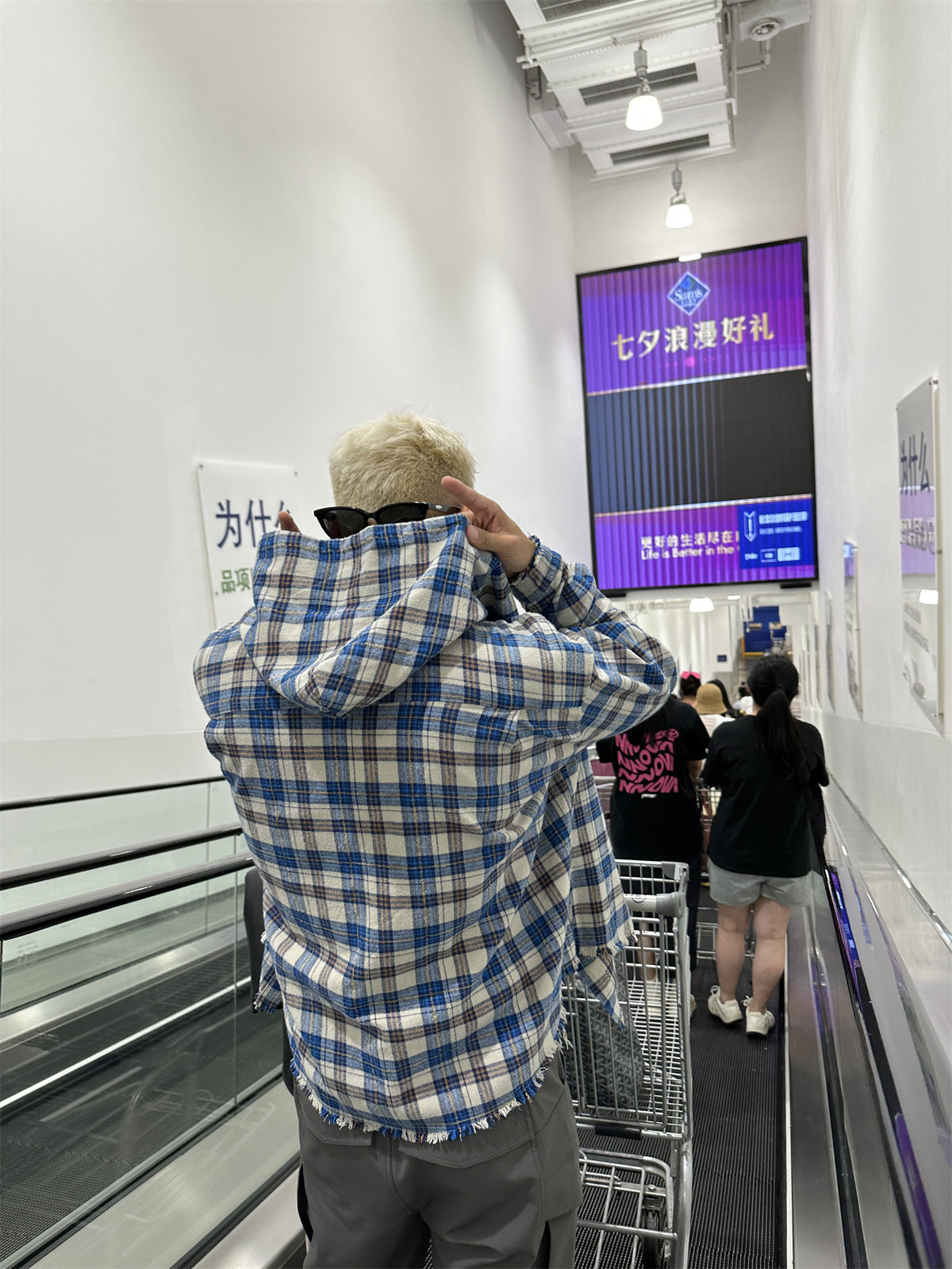 FODH连帽长袖水洗做旧破坏衬衫