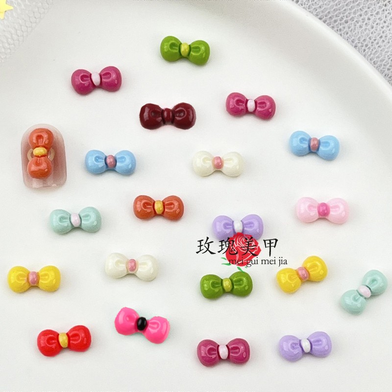日系Kitty猫蝴蝶结美甲饰品手作穿戴甲指甲贴片 树脂卡通美甲钻饰