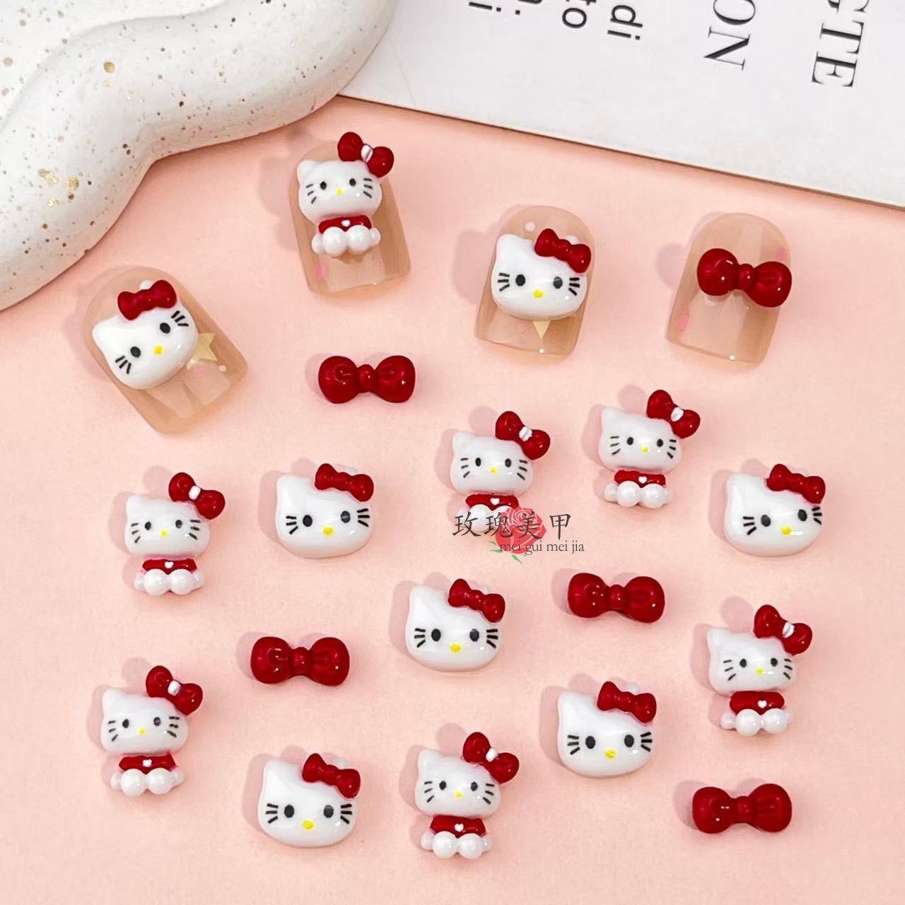 安哥拉红KT猫卡通穿戴甲美甲饰品凯蒂猫美甲钻饰HelloKitty指甲钻