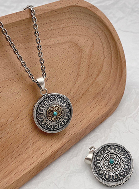 纯银通用复古六字真言圆盘吊坠