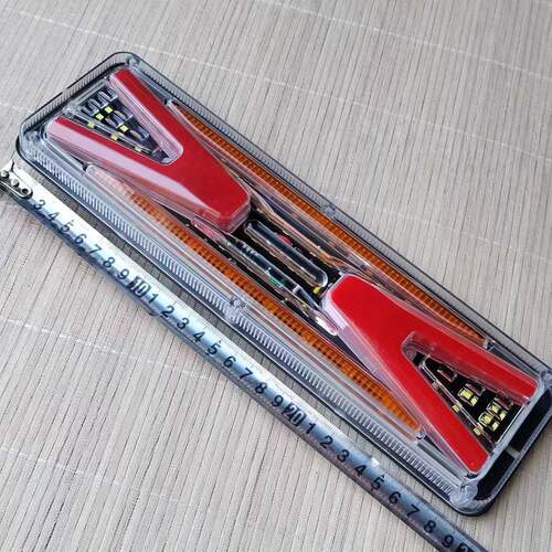 V风131后尾灯总成LED超亮小货车农用车福田五征三轮车倒车灯12V24