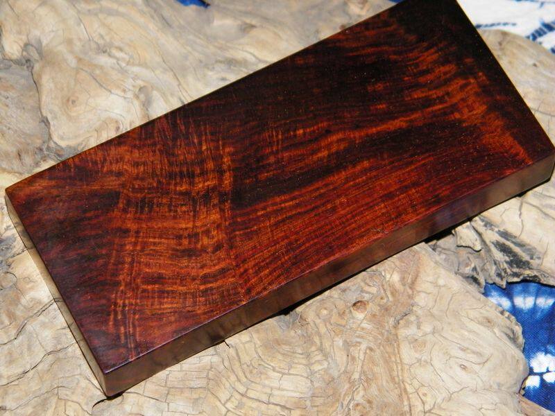 老挝大红酸枝老料高油密爆满金星压方茶壶垫茶杯垫佛珠手串配饰