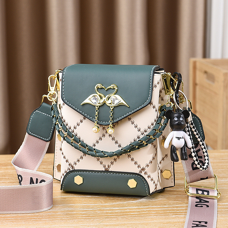 无注册商标无品牌新款时尚女士包袋包女斜挎包热销女包 箱包 粉色