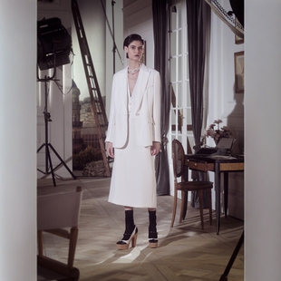 半裙三件套装 高级定制大牌时尚 马甲 外套 裙秋冬OL 白色纯羊毛西装