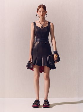 欧美黑色真皮背心吊带连衣裙前短后长花瓣裙摆御姐酷飒女王范礼服