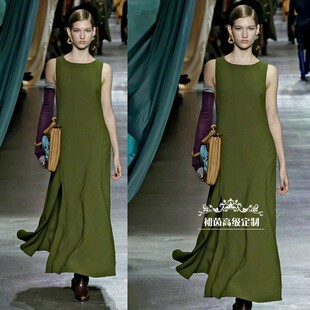 高端定制2024春夏走秀新款 开叉优雅OL 军绿色圆领真丝连衣裙女长款