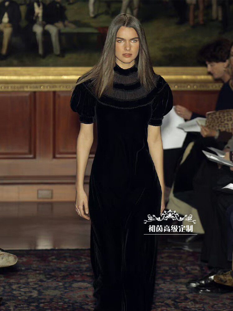 高级定制走秀大牌黑色真丝丝绒连衣裙女长款泡泡袖宫廷风优雅时尚