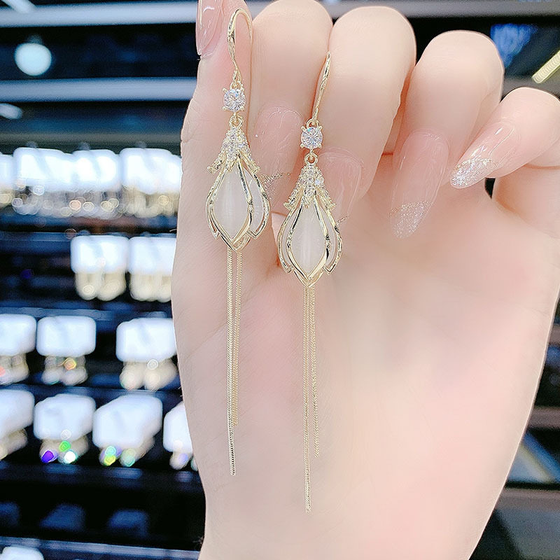 德国花开富贵猫眼石流苏耳环气质个性百搭设计感网红耳饰耳坠耳钩