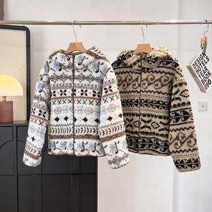 大厂订单！宽松百搭撞色费尔岛仿羊羔绒加厚摇粒绒保暖连帽外套女