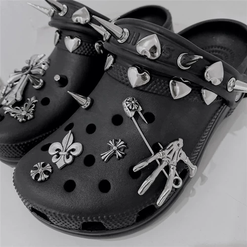 Crocs, брендовые тапочки в стиле Crocs, пуля, пряжка для обуви с заклёпками, аксессуар, цвет металлик, с металлической цепочкой, DIY