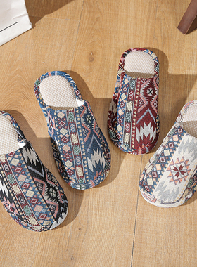 女秋冬棉拖鞋家居室内用防滑木地板保暖民族风绒情侣可爱月子棉鞋